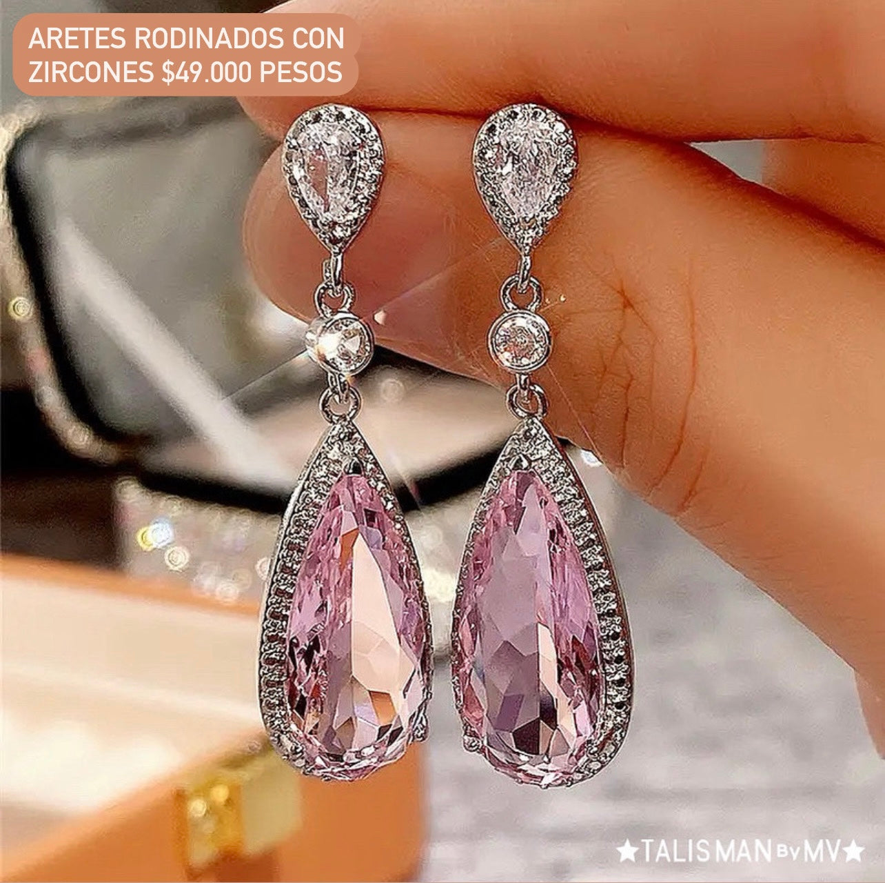 Aretes rodinados con zircones
