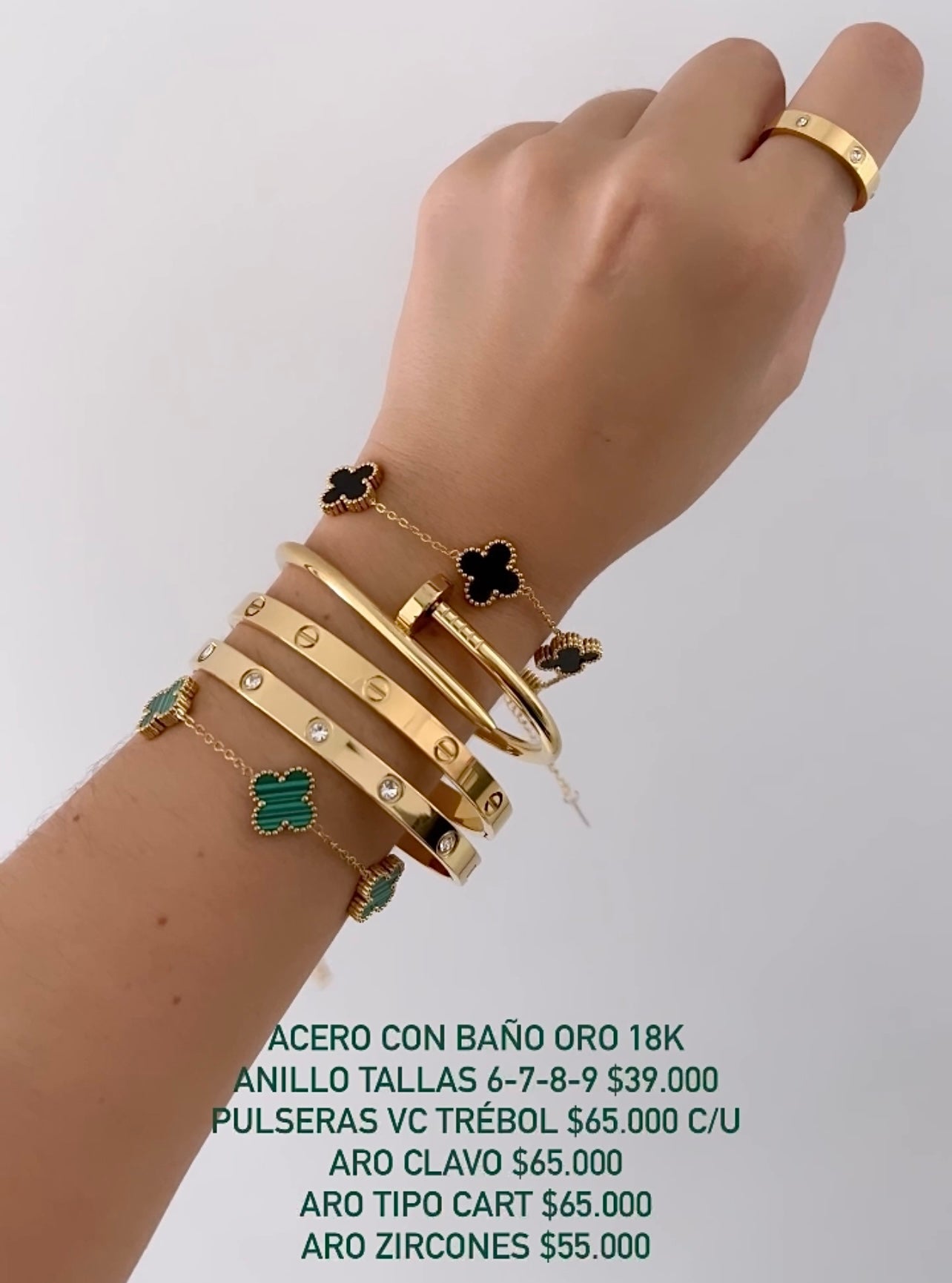 Brazaletes acero con baño oro 18k