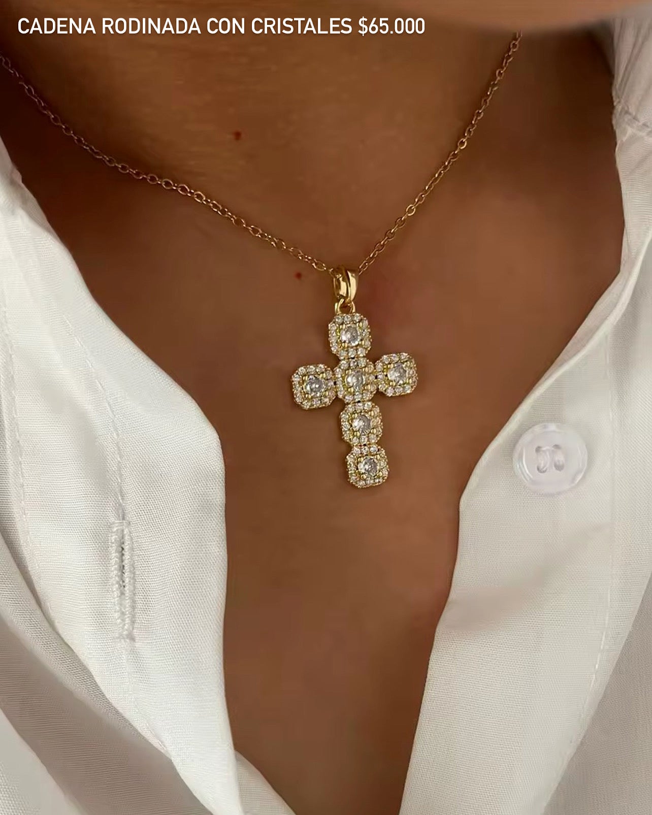 Collar rodinado con zircones