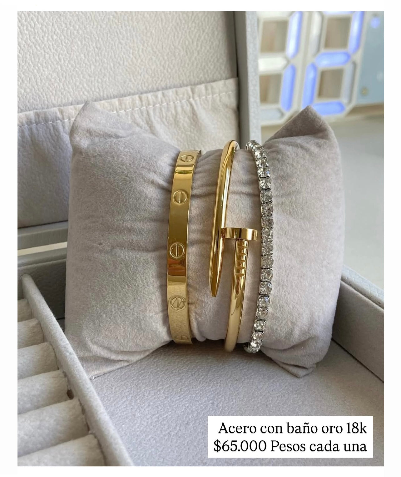 Acero con baño oro 18k