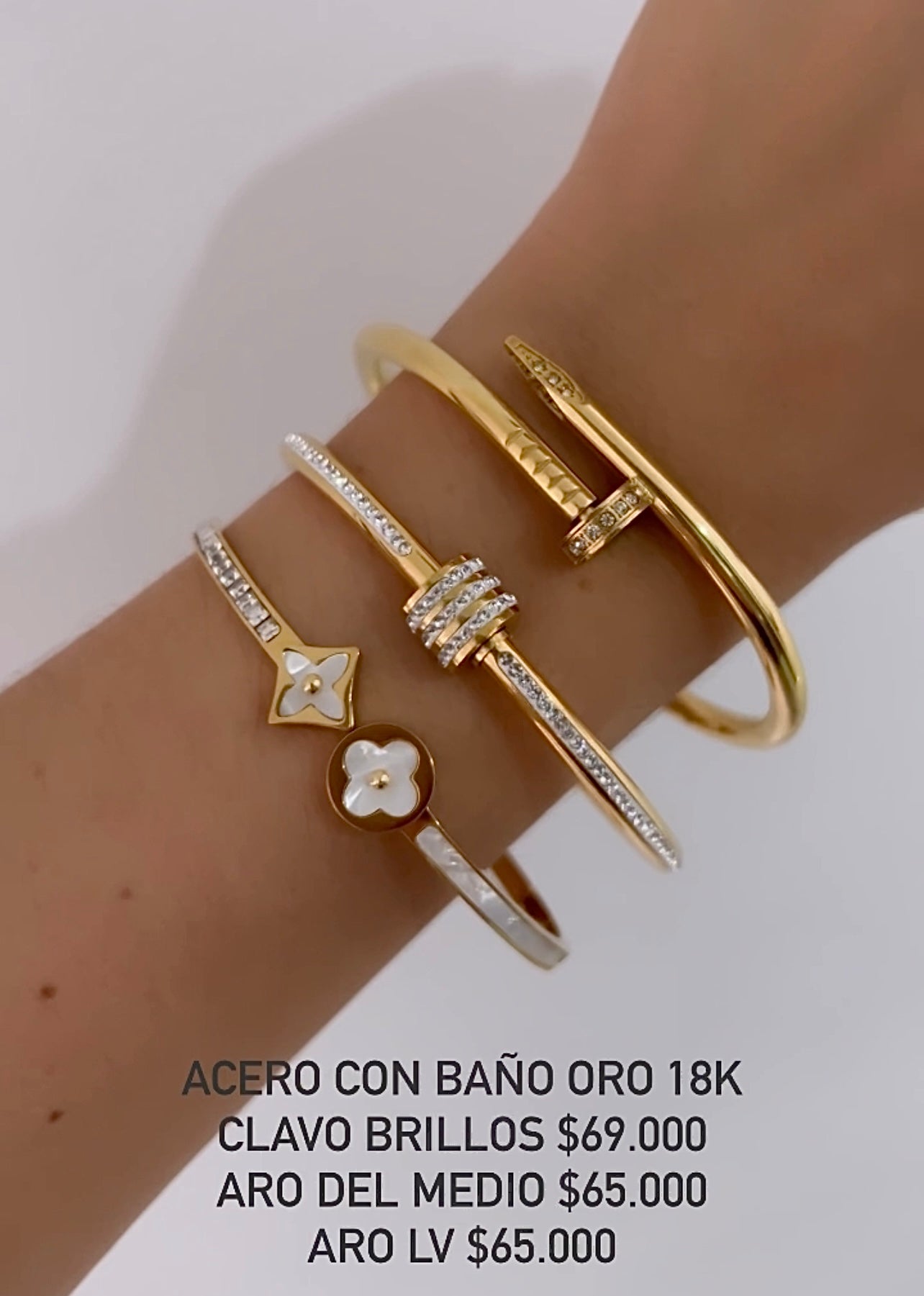 Acero con baño oro 18k