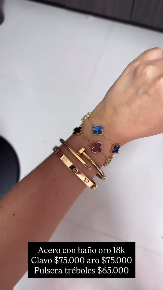 Acero con baño oro 18k