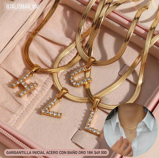 Collar inicial acero con baño oro 18k