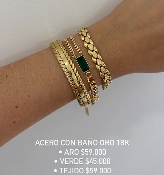 Brazaletes acero con baño oro 18k